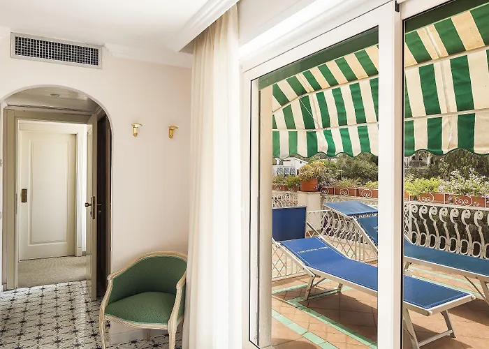 호텔 Continental 4*