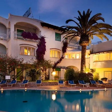 Szálloda Continental 4*