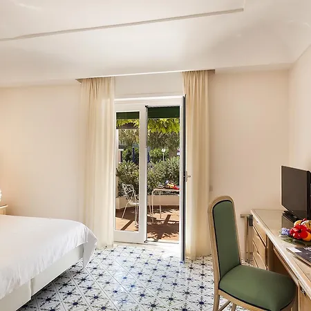 Continental Hotel