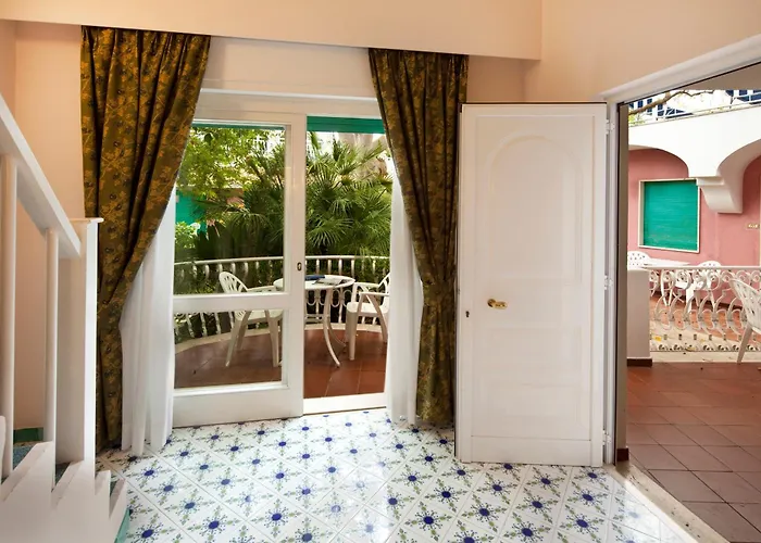 Continental Искья