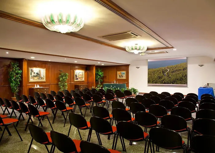 Continental Искья