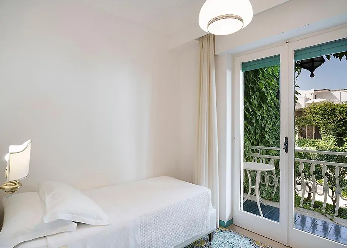 Continental 4* Искья